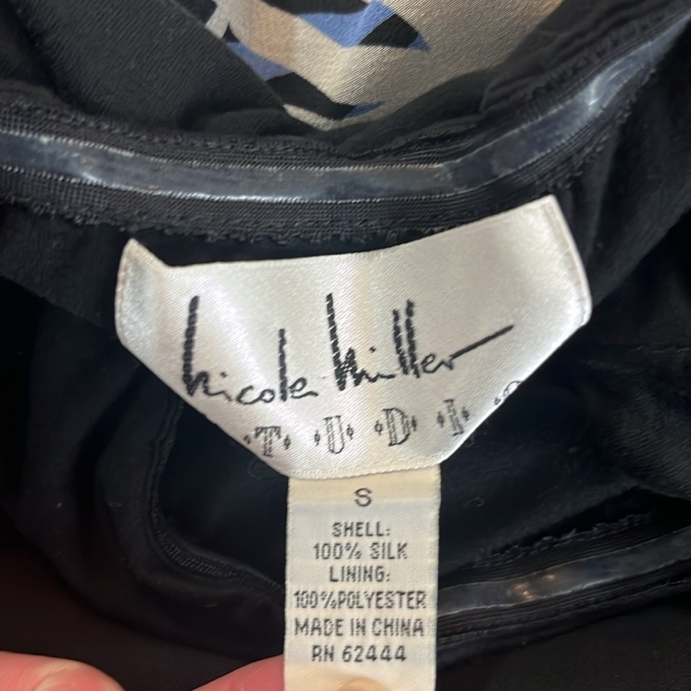 NICOLE MILLER | vintage 100% silk Y2K flowy strapless midi dress, size small - Picture 4 of 5
